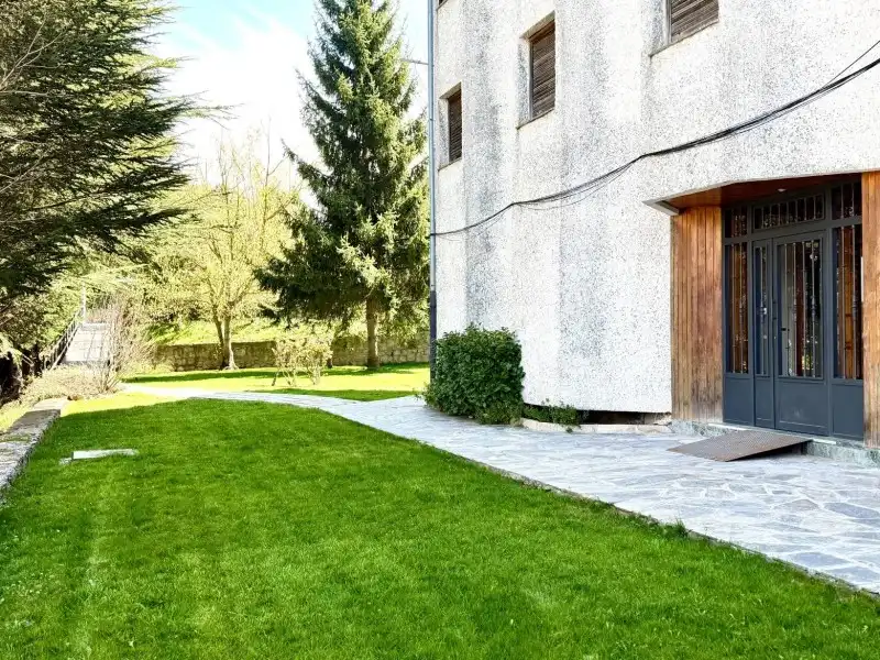 Garten von Wohnung zum Verkauf in El Espinar mit Heizung und Abstellraum