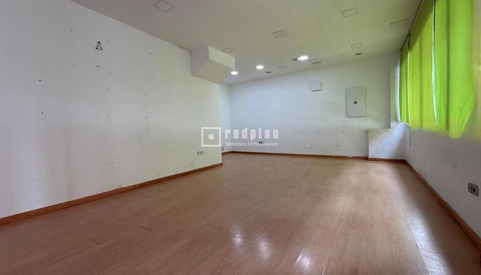 Photo 1 of Premises for sale in Parque Europa - Los Pitufos, Madrid