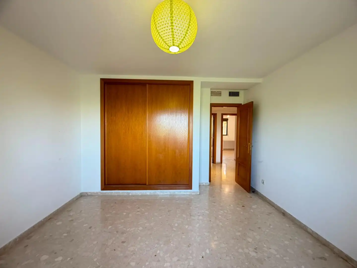 Dúplex en venta en Alicante / Alacant con Aire acondicionado, Calefacción y Terraza