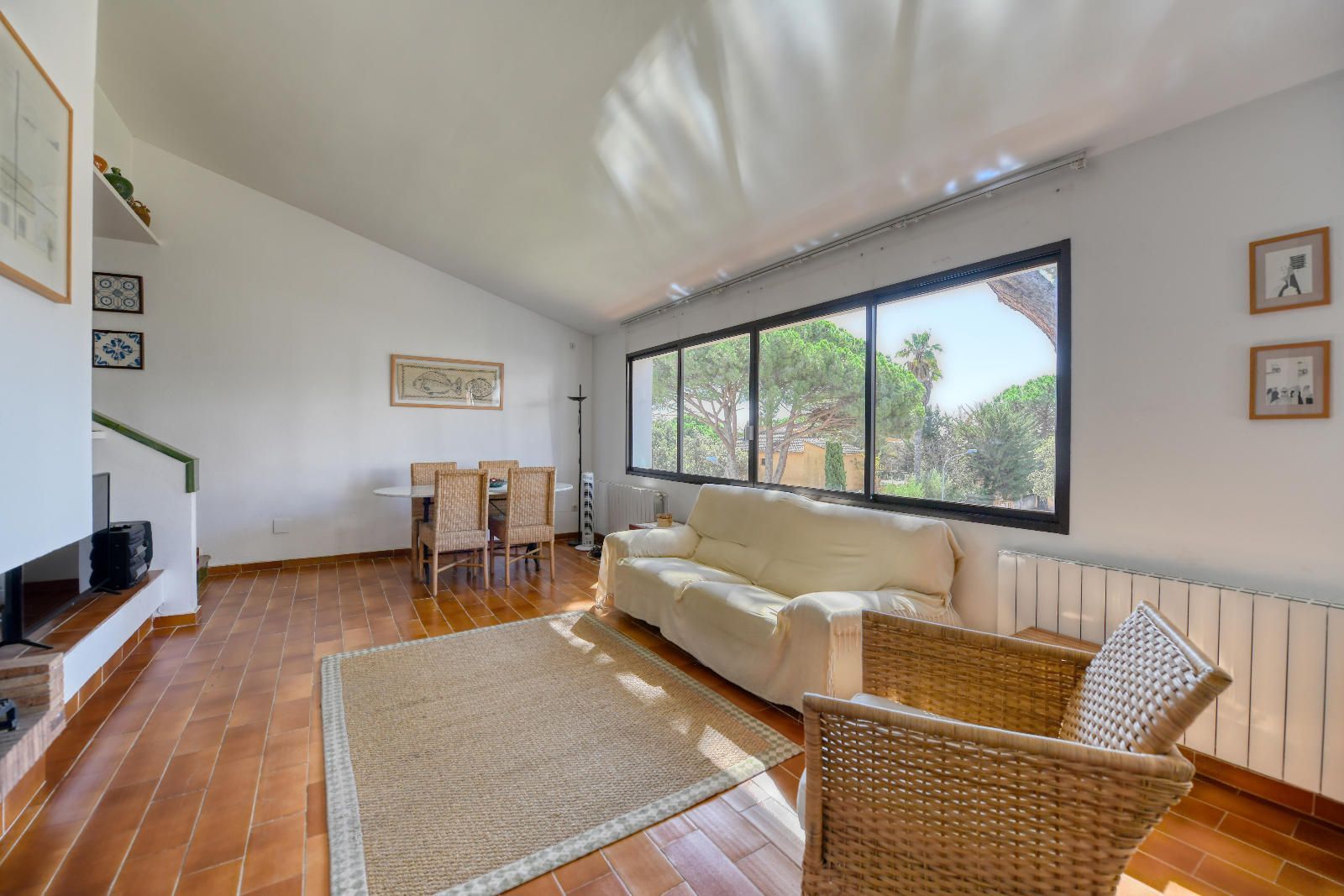 Sala d'estar de Àtic en venda en Palafrugell amb Calefacció, Terrassa i Piscina