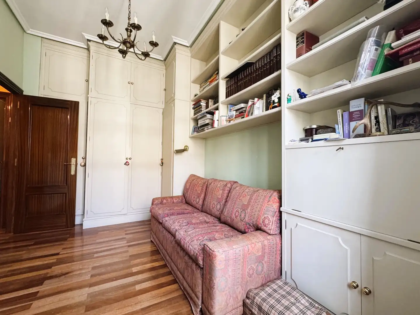 Living room of Duplexes for sale in Bilbao 