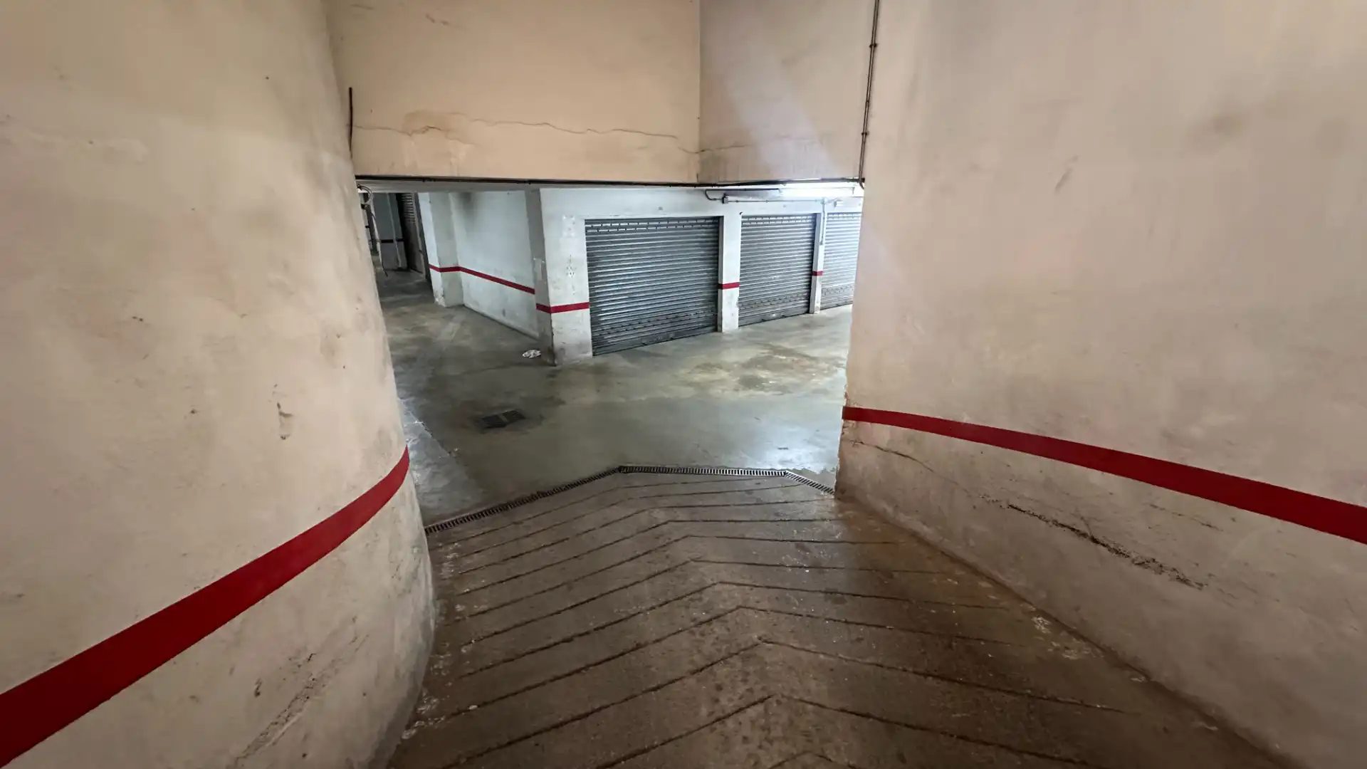 Einzelparkplatz zum Verkauf in Carrer Verge de la Guia, imagen 18