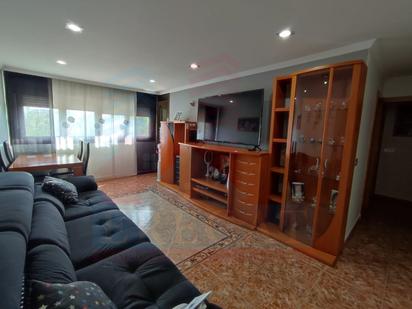 Sala d'estar de Pis en venda en Sant Adrià de Besòs