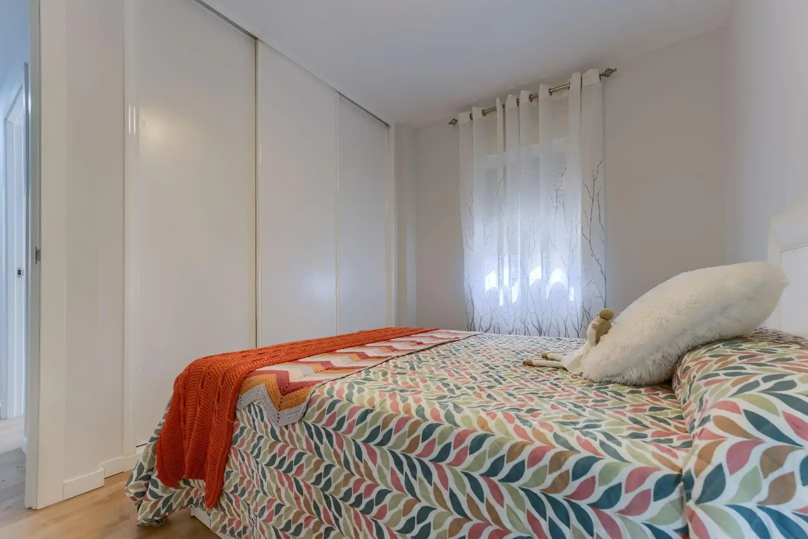 Habitación de Piso en venta en Mairena del Aljarafe con Aire acondicionado