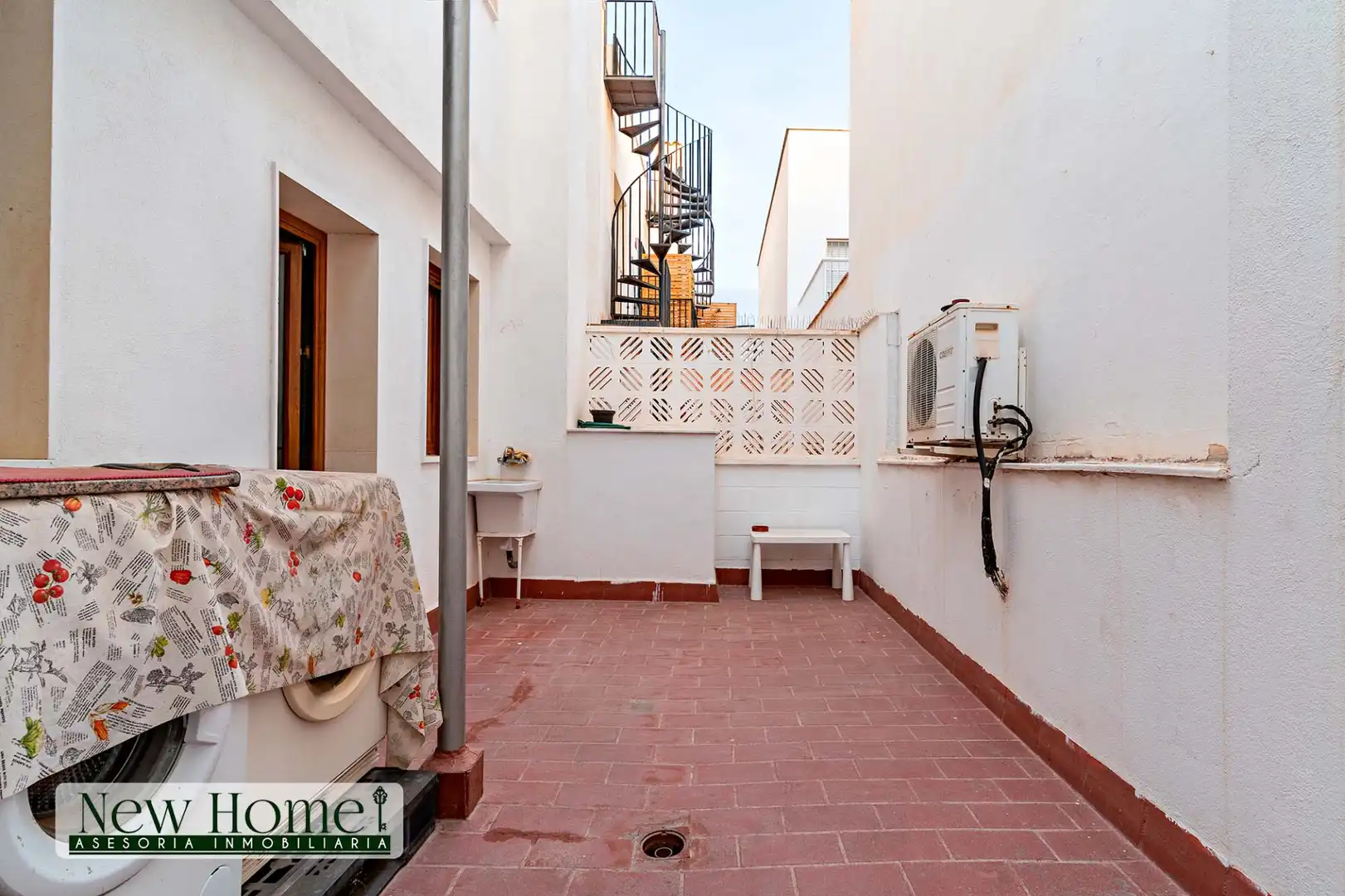 Exterior view of Detached homes for sale in Roquetas de Mar  with Furnished