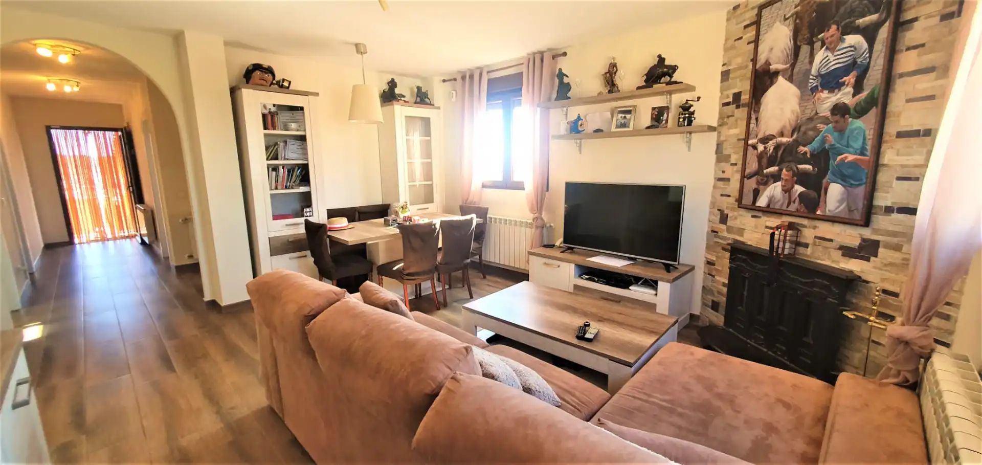 Sala de estar de Casa adosada en venta en El Vellón con Calefacción, Jardín privado y Terraza