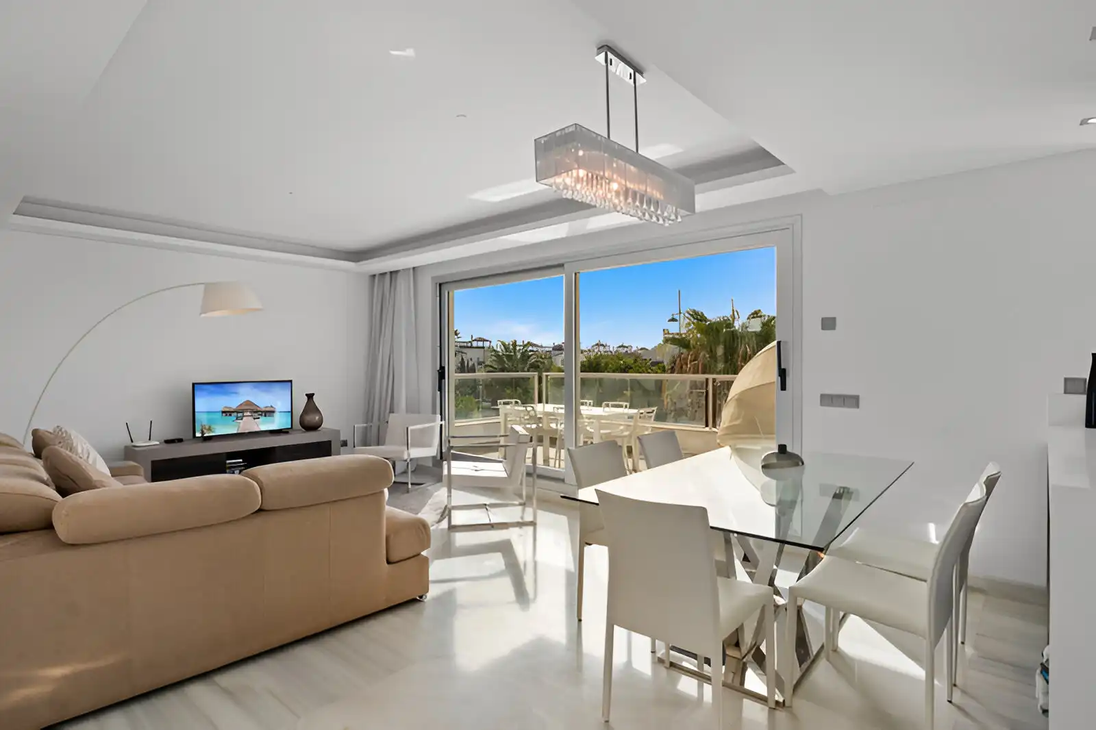 Penthouse with pool for sale in Marbella Centro, imagen 7