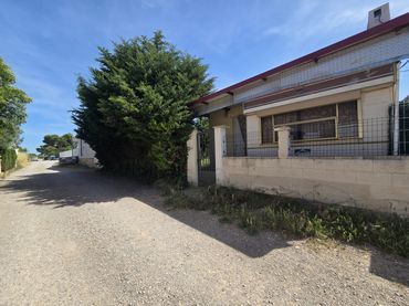 Casa rústica amb piscina en venda a Calle A Los Cipreses 2