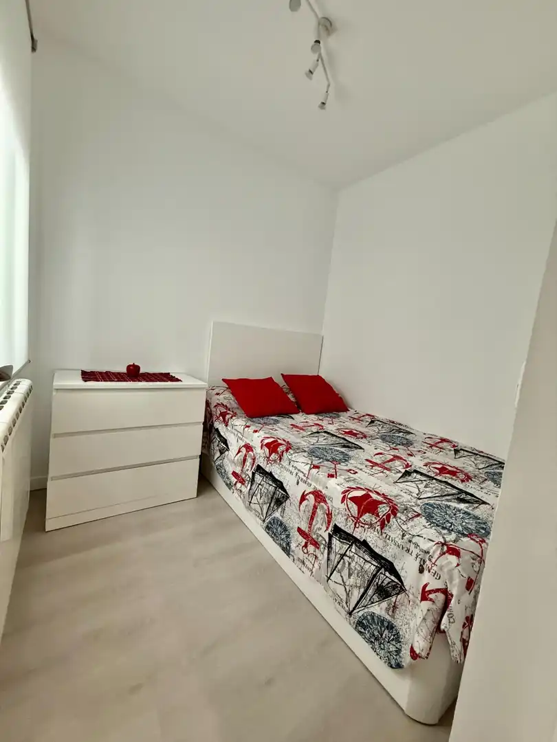 Apartament de lloguer a Calle JOSE MARIA FDEZ LANSEROS, Ventas