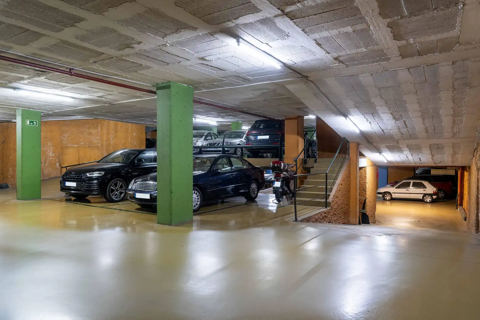Parking of Garage for rent in Les Corts