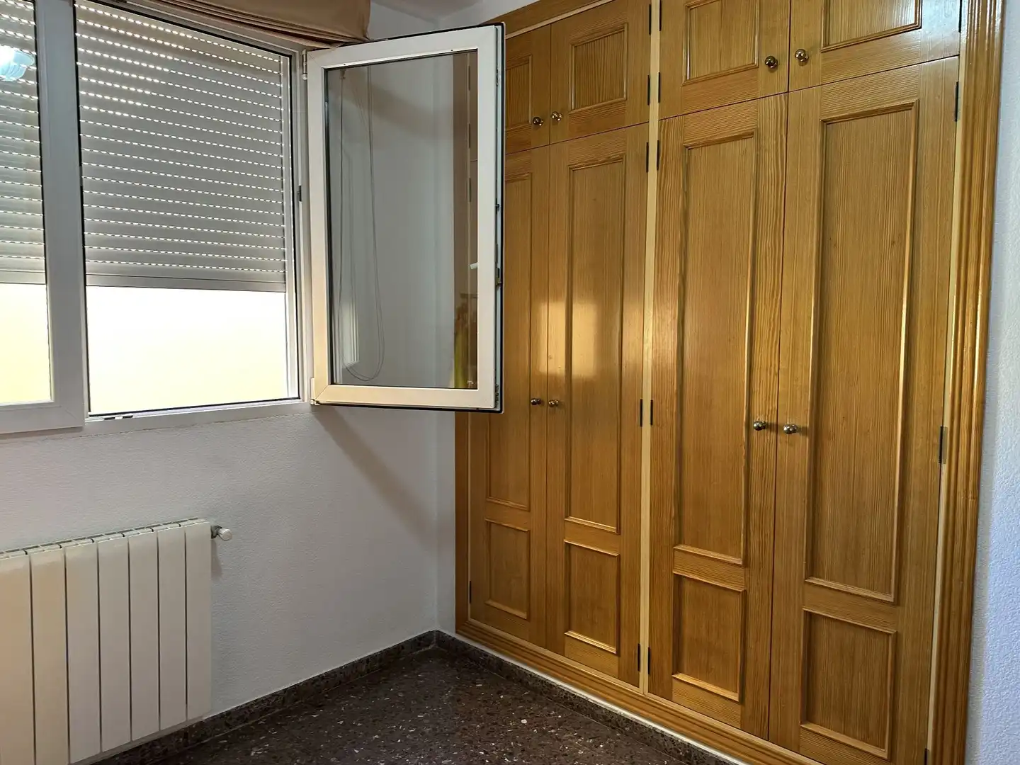 Habitación de Casa adosada en venta en Ontinyent con Aire acondicionado, Calefacción y Terraza
