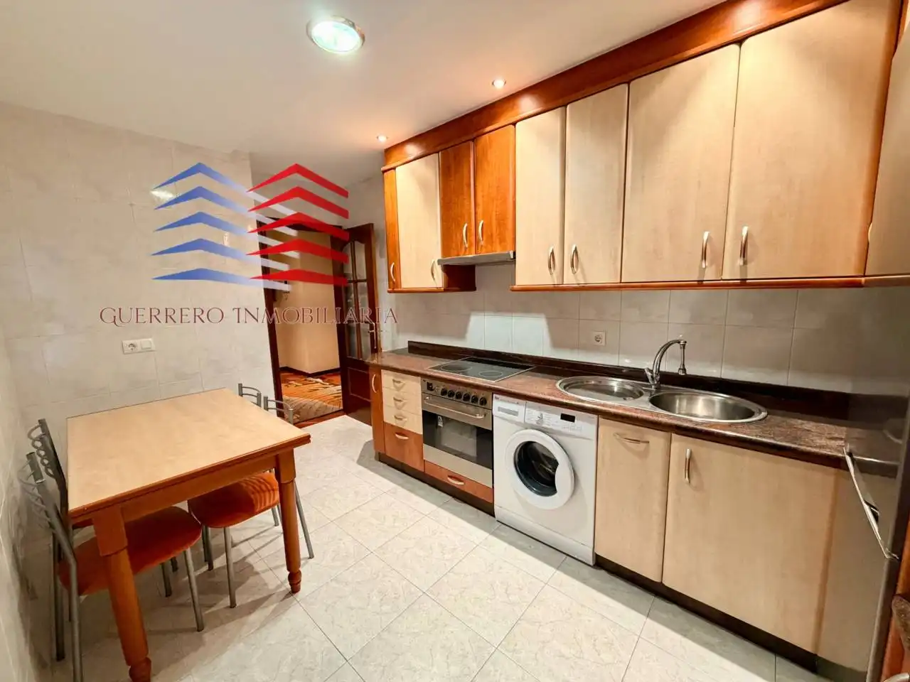 Kitchen of Flat for rent in Ourense Capital   with Heating, Parquet flooring and Storage room