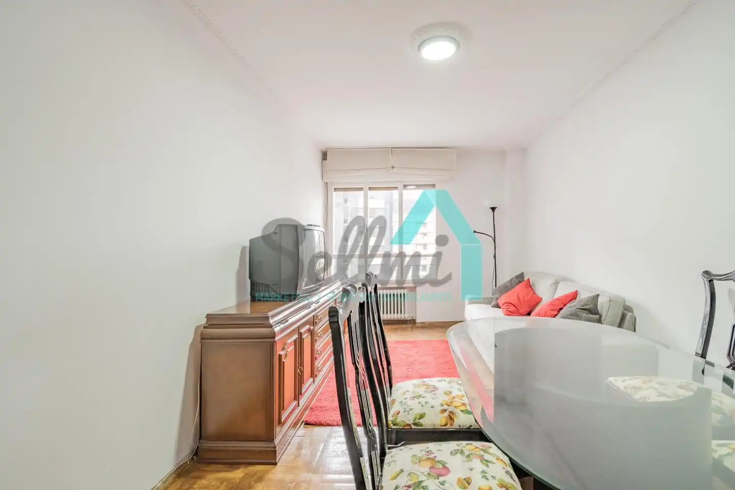 Flat for rent in Jovellanos, Salesas - Foncalada - Campoamor