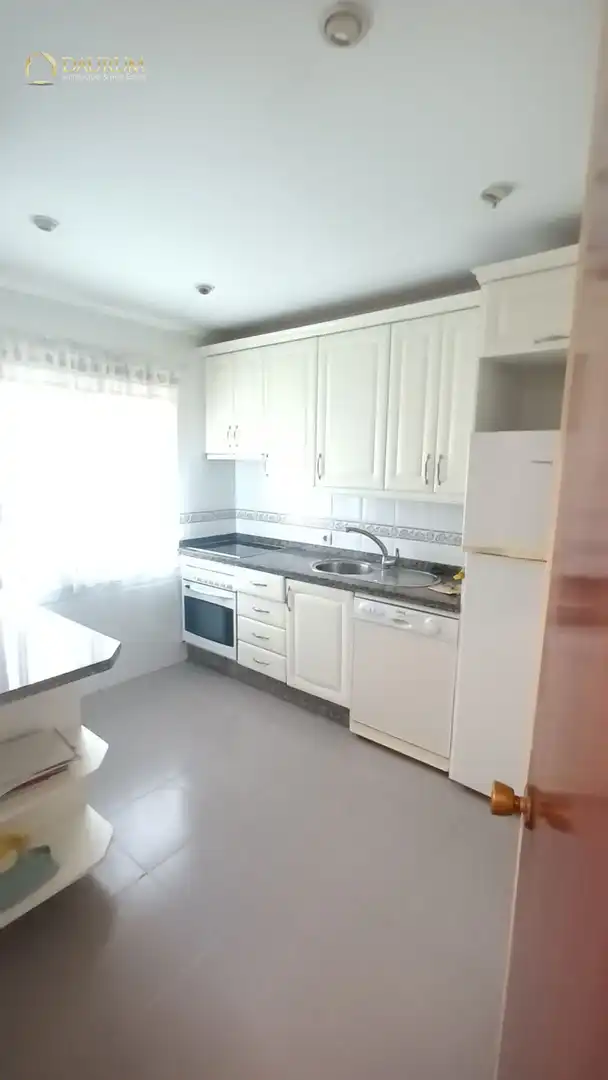 Cocina de Piso en venta en Sevilla con Terraza