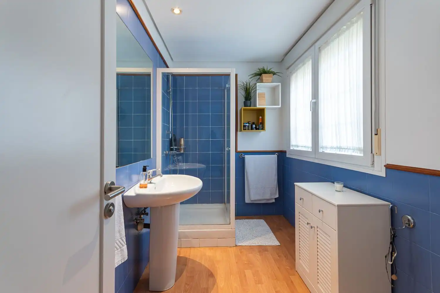 Bathroom of Houses for sale in Boadilla del Monte  with Air Conditioner, Heating and Storage room
