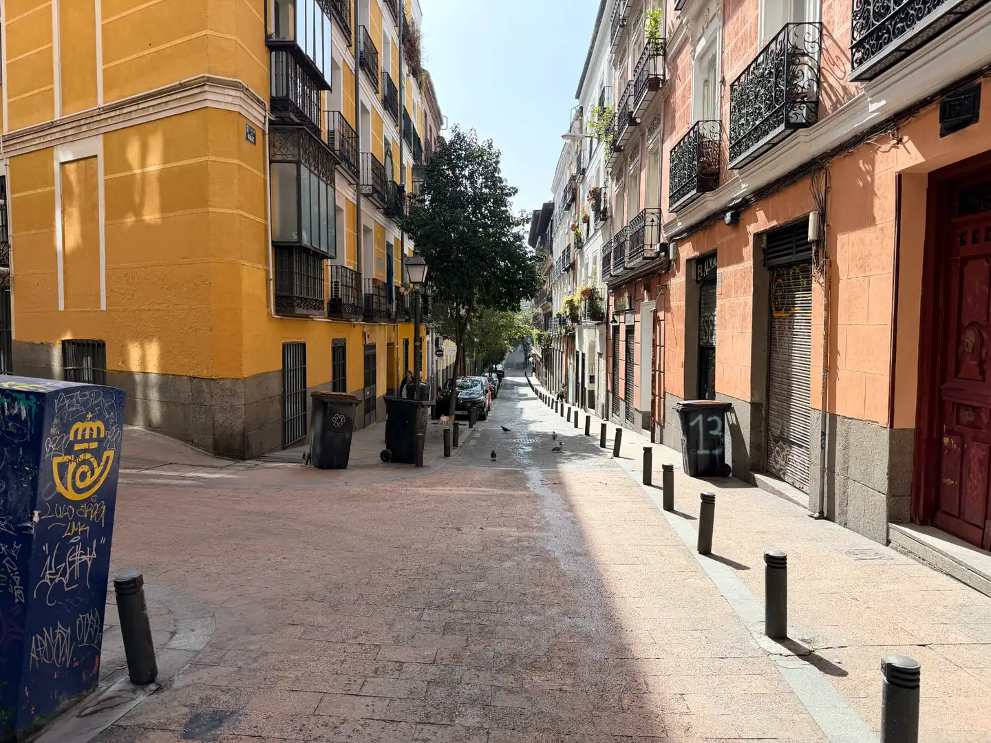 Exterior view of Commercial properties for sale in Madrid  with Heating