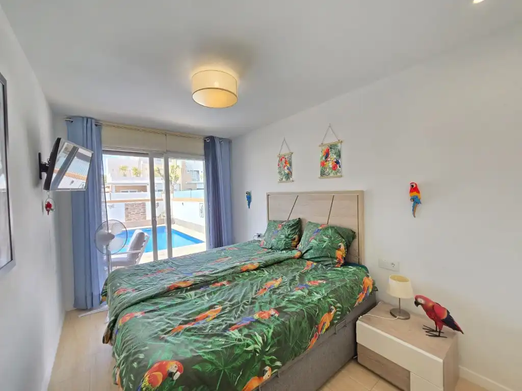 Casa con piscina en venta en Calle Pegaso, imagen 18