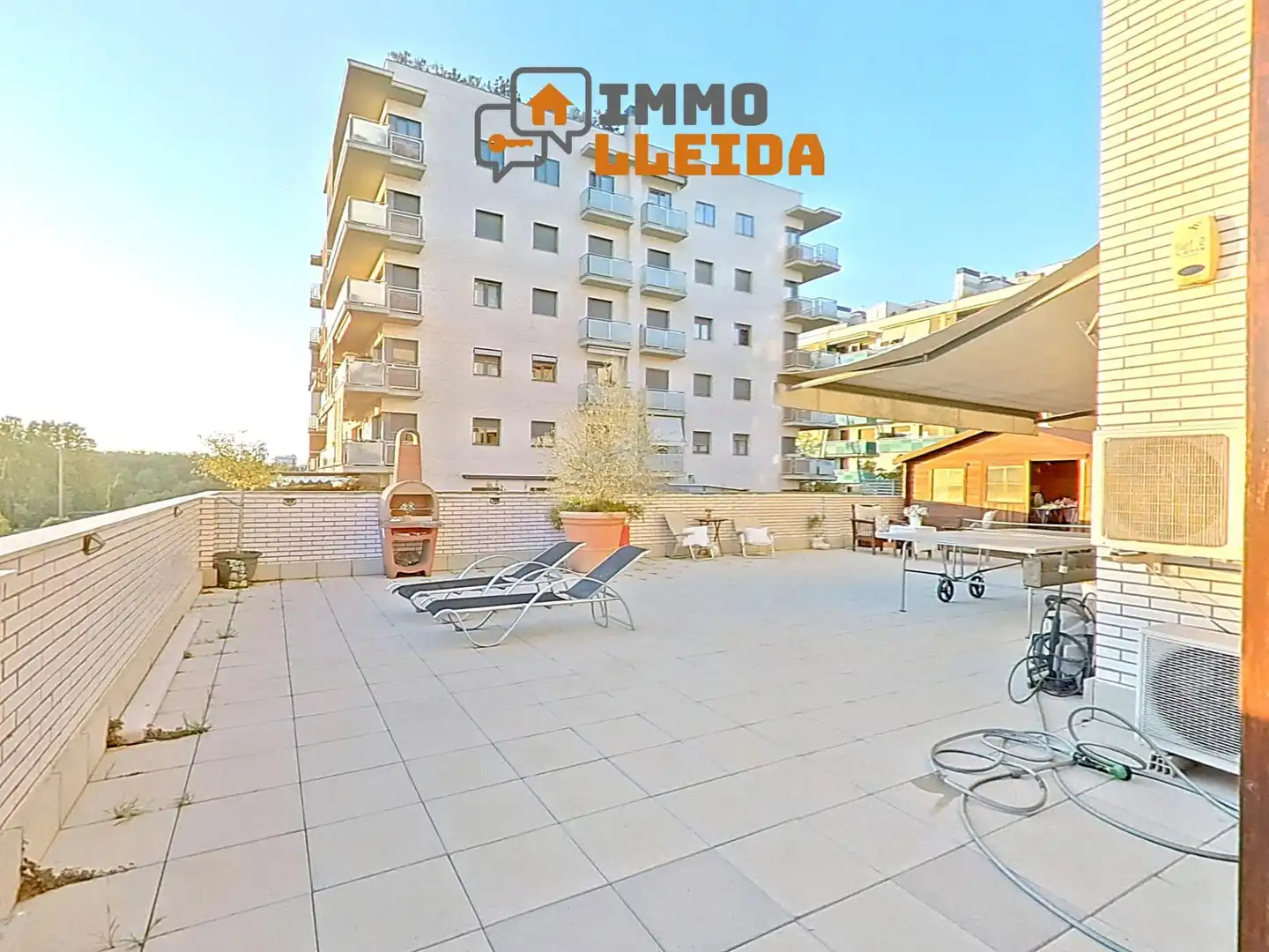 Terrasse von Wohnung zum Verkauf in Lleida mit Klimaanlage, Heizung und Privatgarten