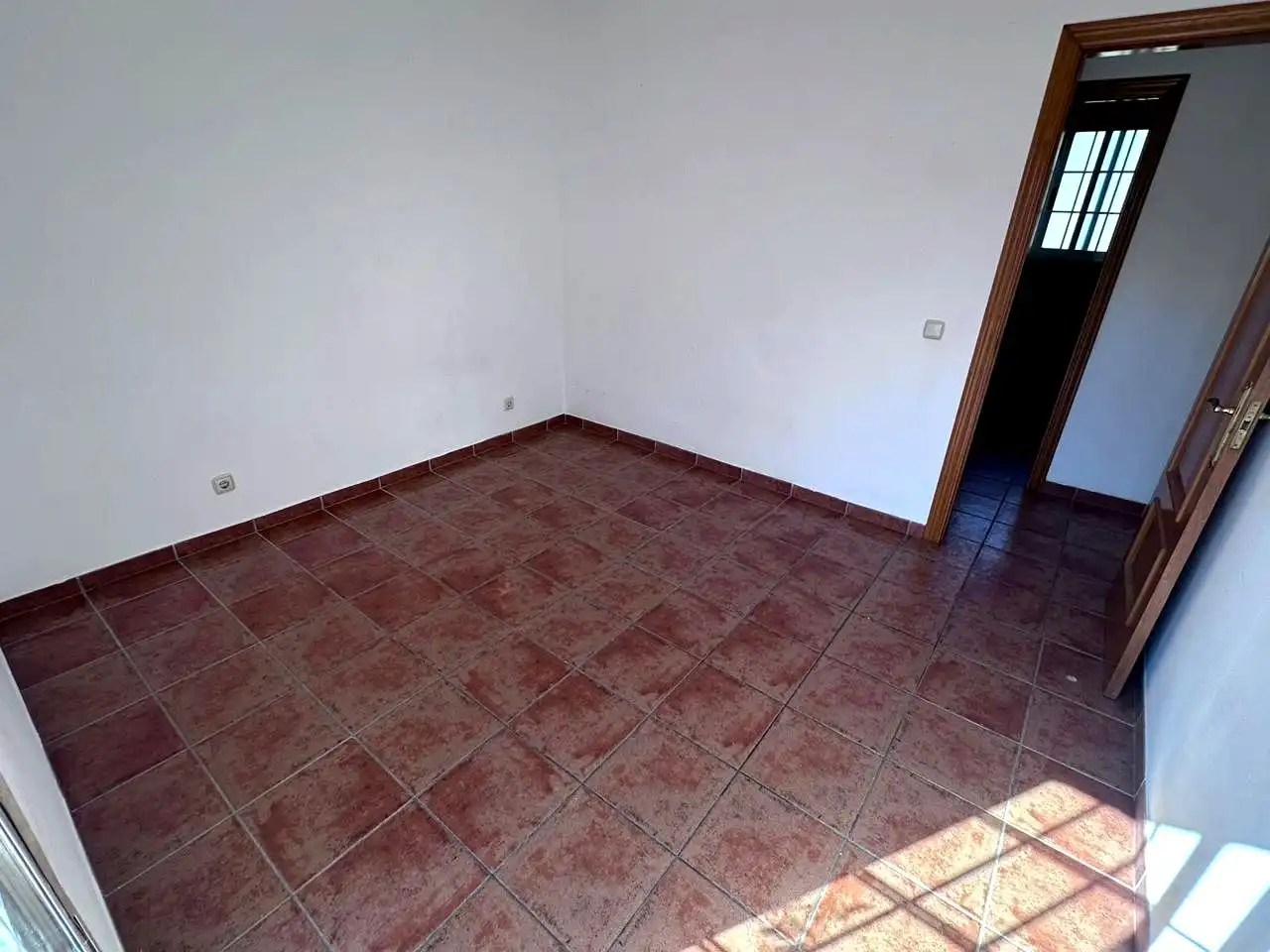 Haus zum Verkauf in Benicasim / Benicàssim mit Klimaanlage, Privatgarten und Terrasse