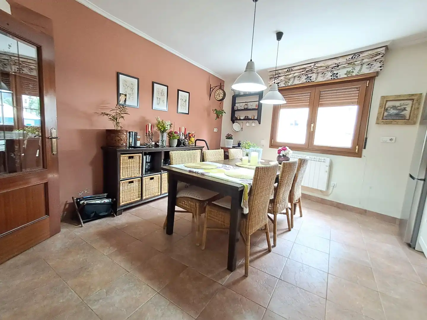 Esszimmer von Wohnung zum Verkauf in Barakaldo  mit Heizung, Möbliert und Ofen