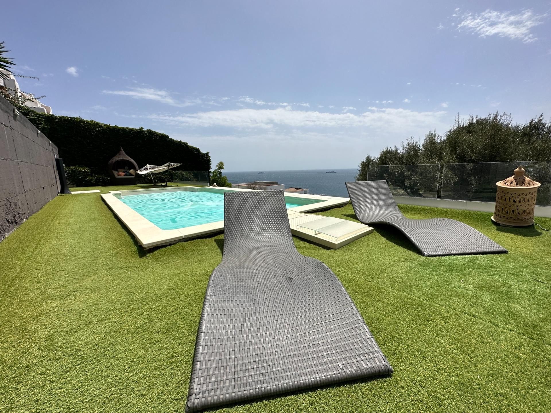 Swimming pool of House or chalet for sale in Algeciras  with Private garden, Terrace and Storage room