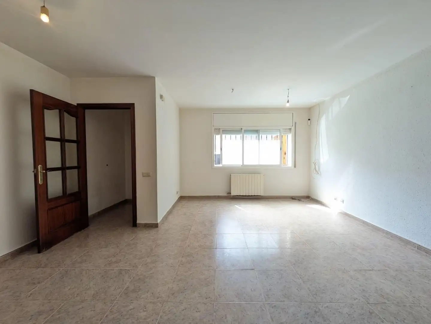Casa pareada con terraza en venta en Castellet i la Gornal, imagen 3