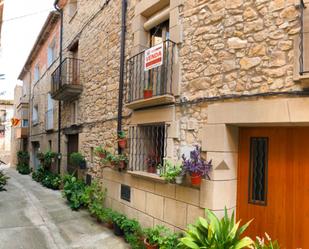 Vista exterior de Finca rústica en venda en Vinaixa amb Terrassa i Balcó