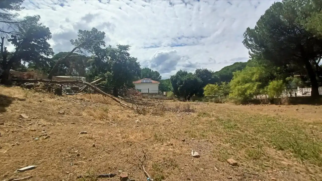 Residencial en venda a Cm Campamento, Cerro Muriano