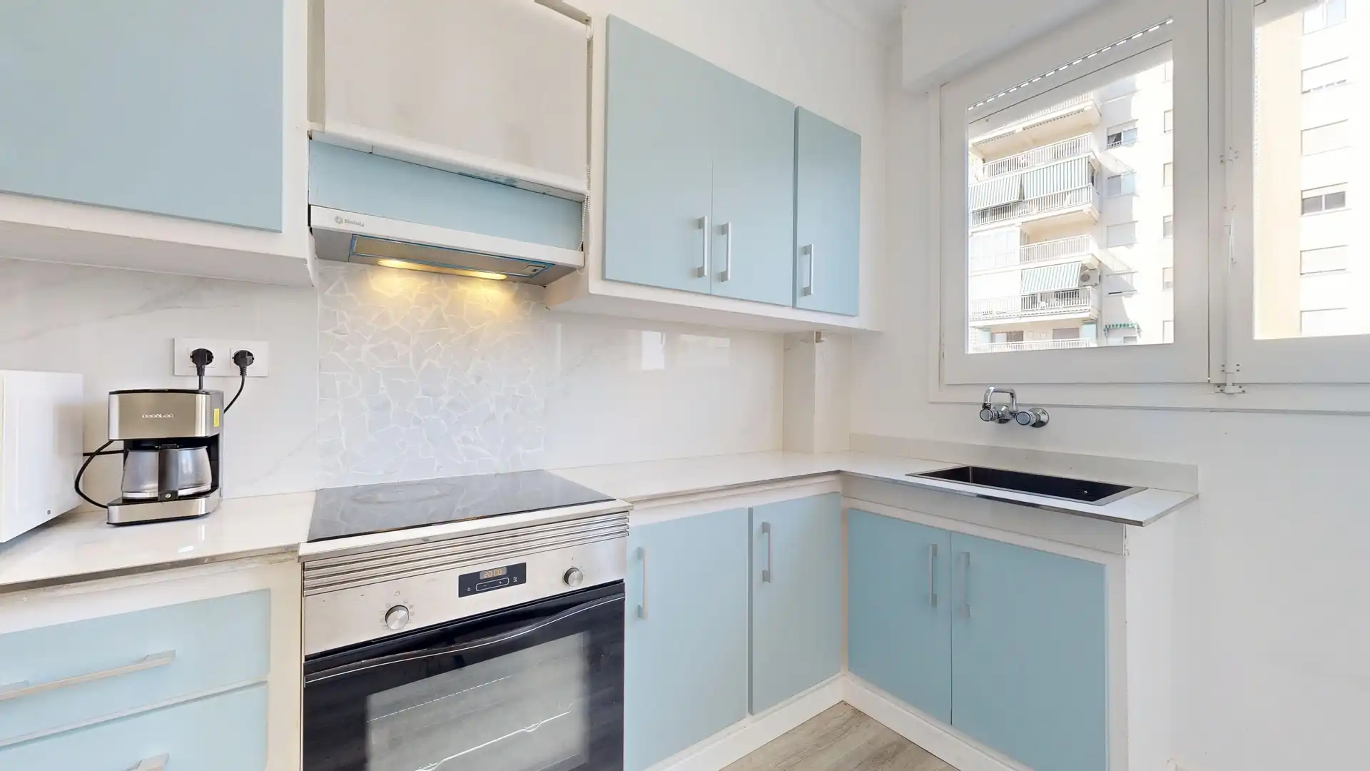 Cocina de Piso en venta en Benicasim / Benicàssim con Jardín privado y Terraza