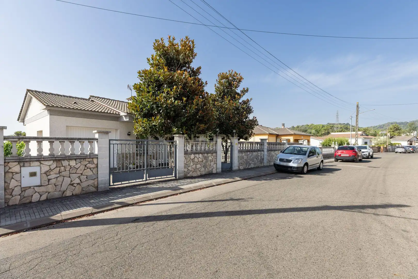 Vista exterior de Casa o chalet en venta en Fogars de la Selva con Jardín privado, Trastero y Piscina