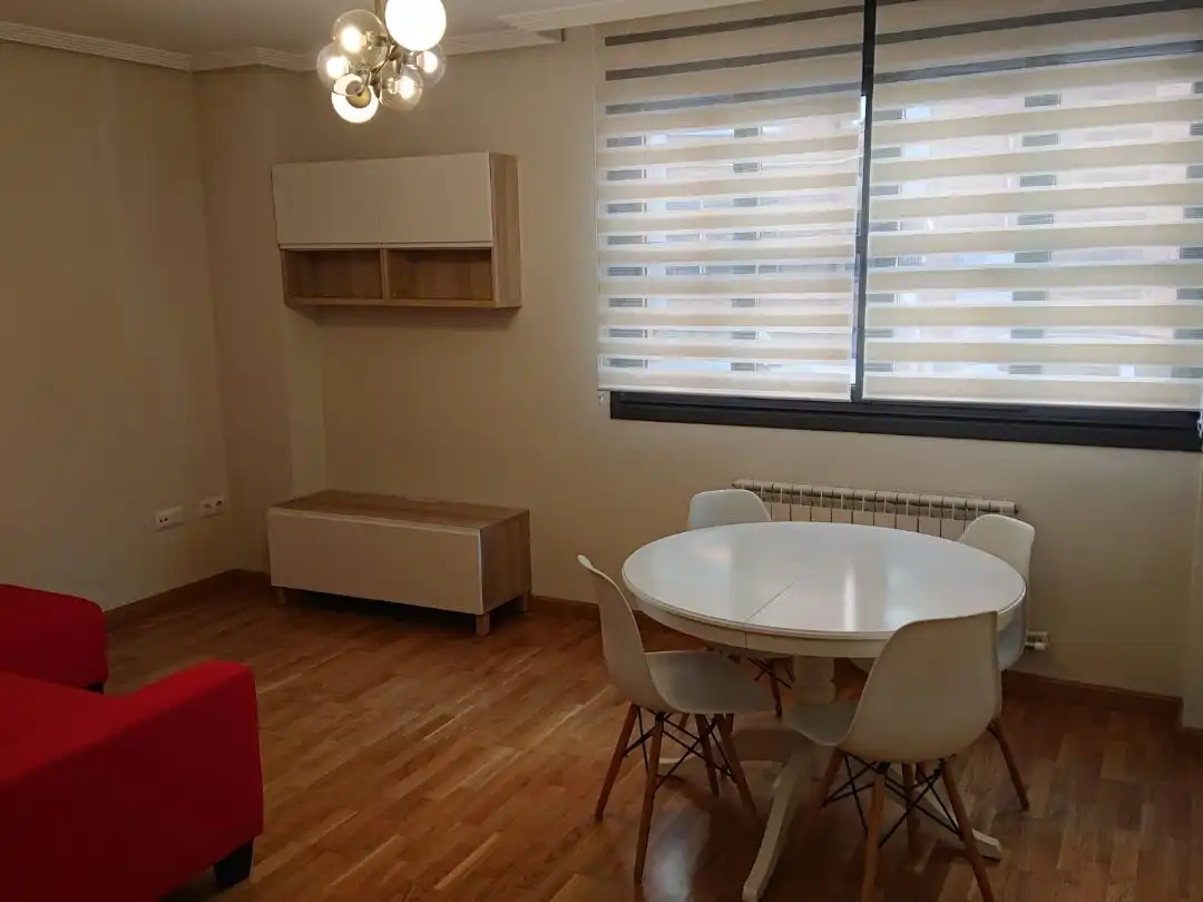 Flat for rent in Calle Peñalba, 5, León Capital