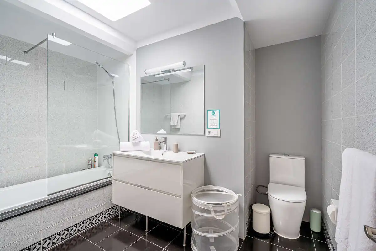 Bathroom of Apartments for sale in Costa Teguise