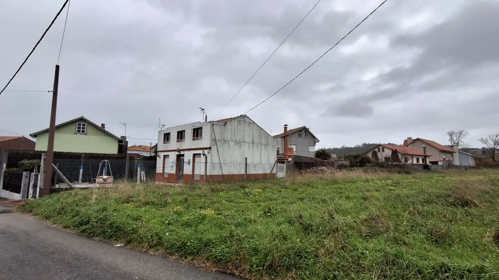 Houses for sale in Boiro  with Private garden and Storage room