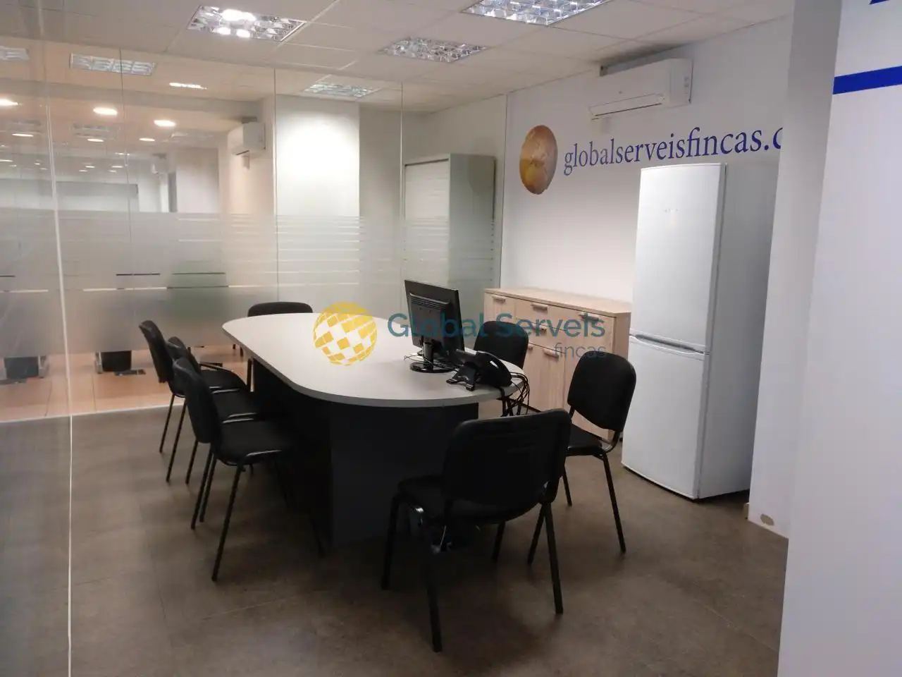 Büro zur Miete in Martorell mit Klimaanlage und Möbliert