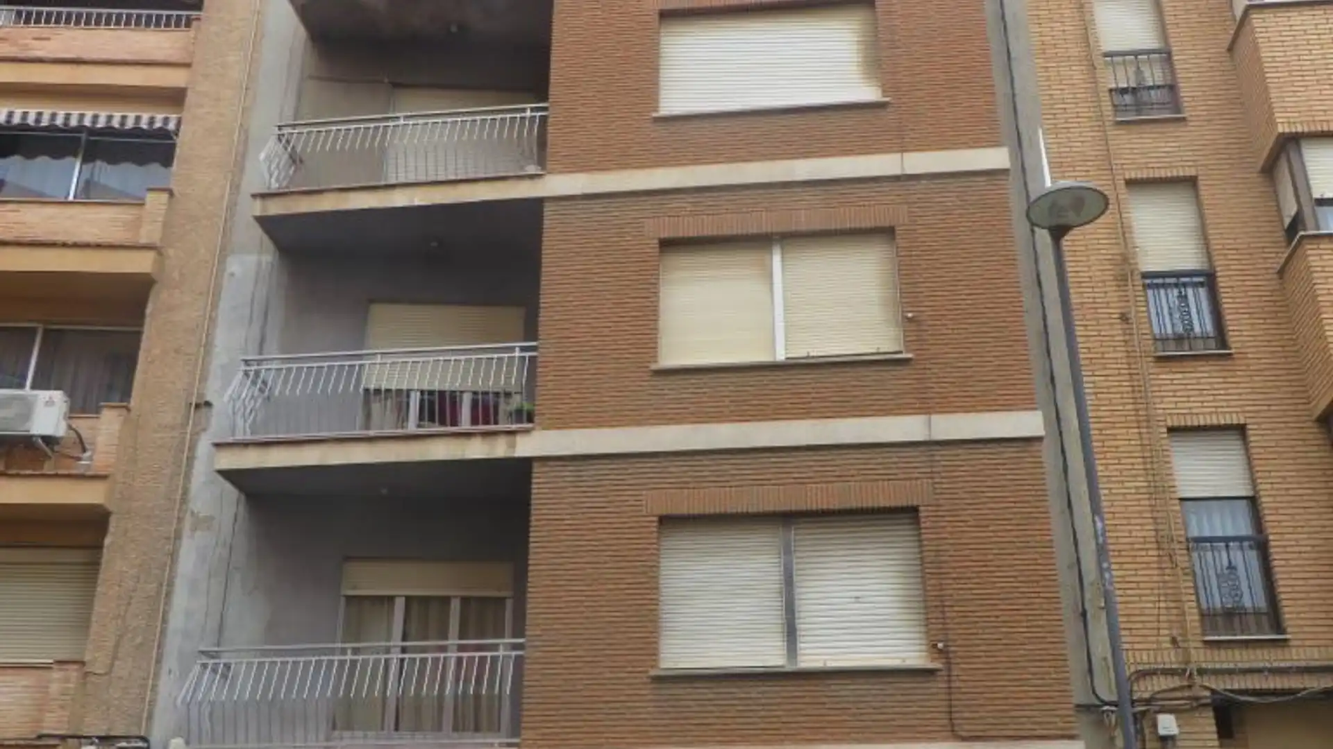 Flat for sale in C/ Gomez Ferrer, Zona La Ermita