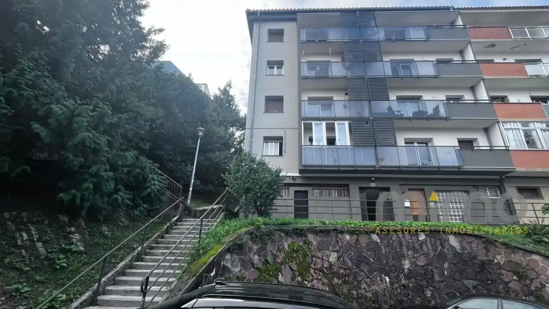Vista exterior de Local de alquiler en Donostia - San Sebastián 