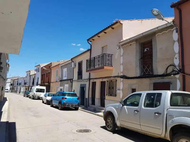 Vista exterior de Casa o chalet en venta en Zarza la Mayor con Jardín privado