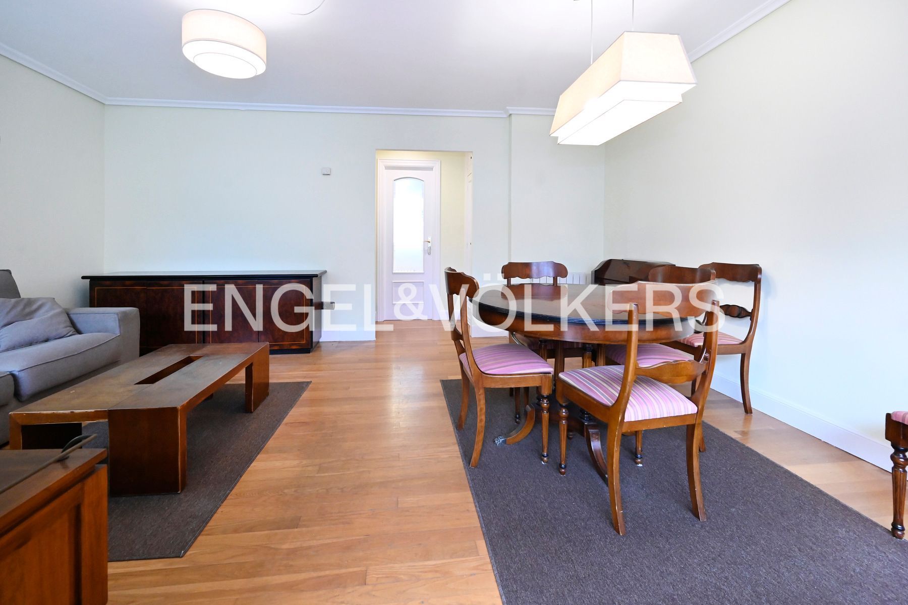 Menjador de Apartament en venda en Santander amb Calefacció, Jardí privat i Parquet