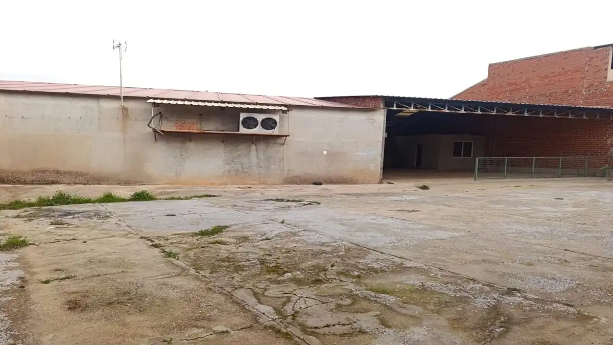 Exterior view of Industrial buildings for sale in San Carlos del Valle