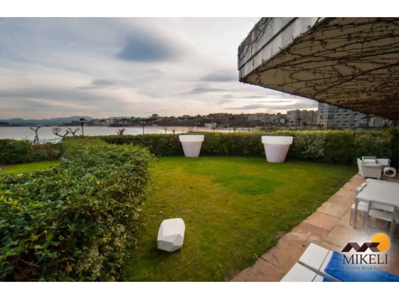 Terrassa de Pis en venda en Santander amb Calefacció, Jardí privat i Terrassa