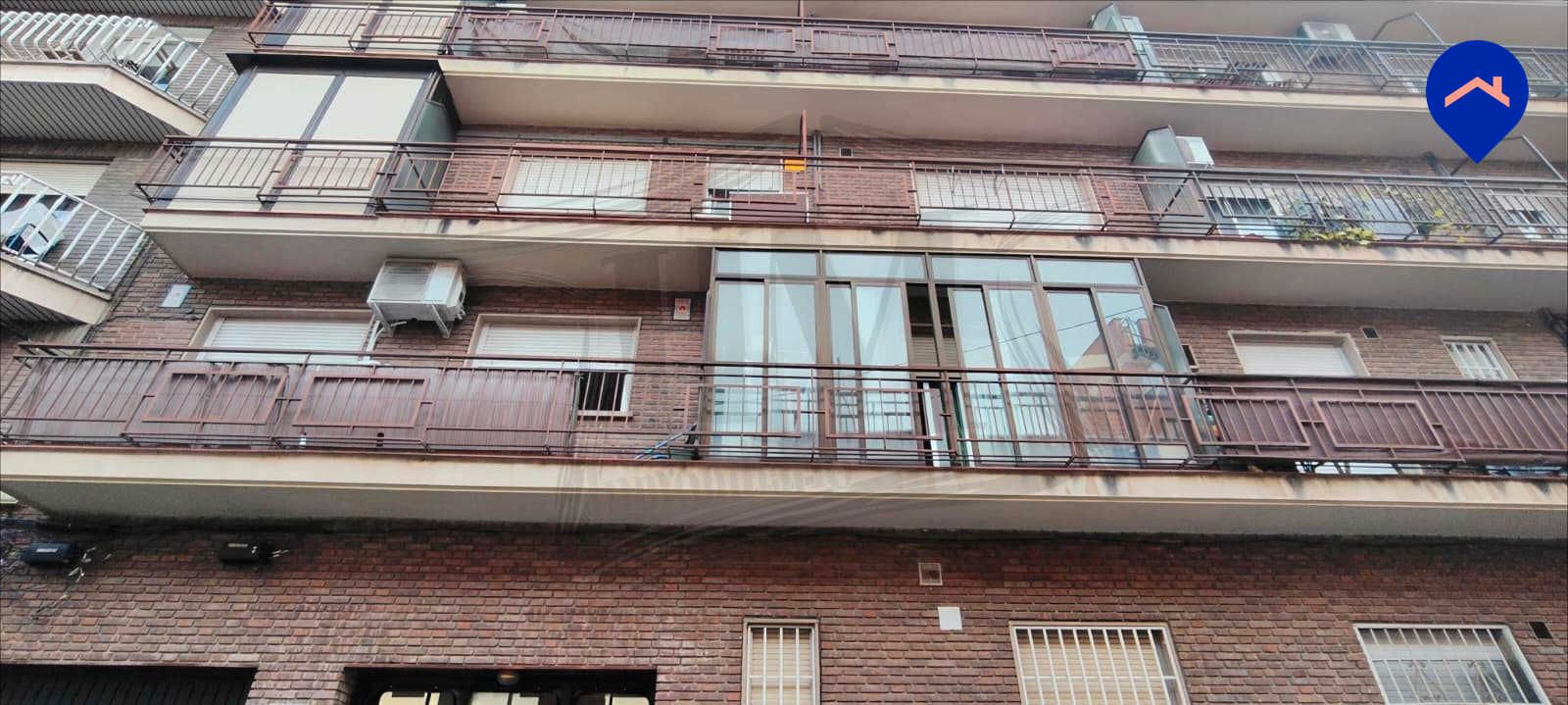 Vista exterior de Pis en venda en  Madrid Capital amb Aire condicionat, Calefacció i Parquet