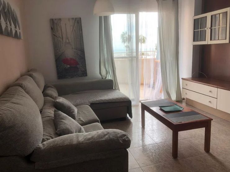 Wohnzimmer von Wohnung miete in La Pobla de Farnals mit Möbliert, Ofen und Waschmaschine