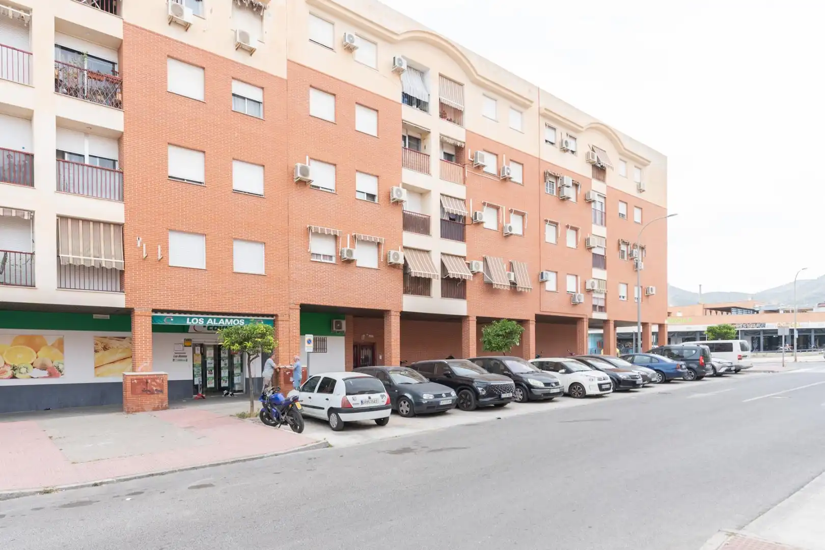 Vista exterior de Pis en venda en Motril