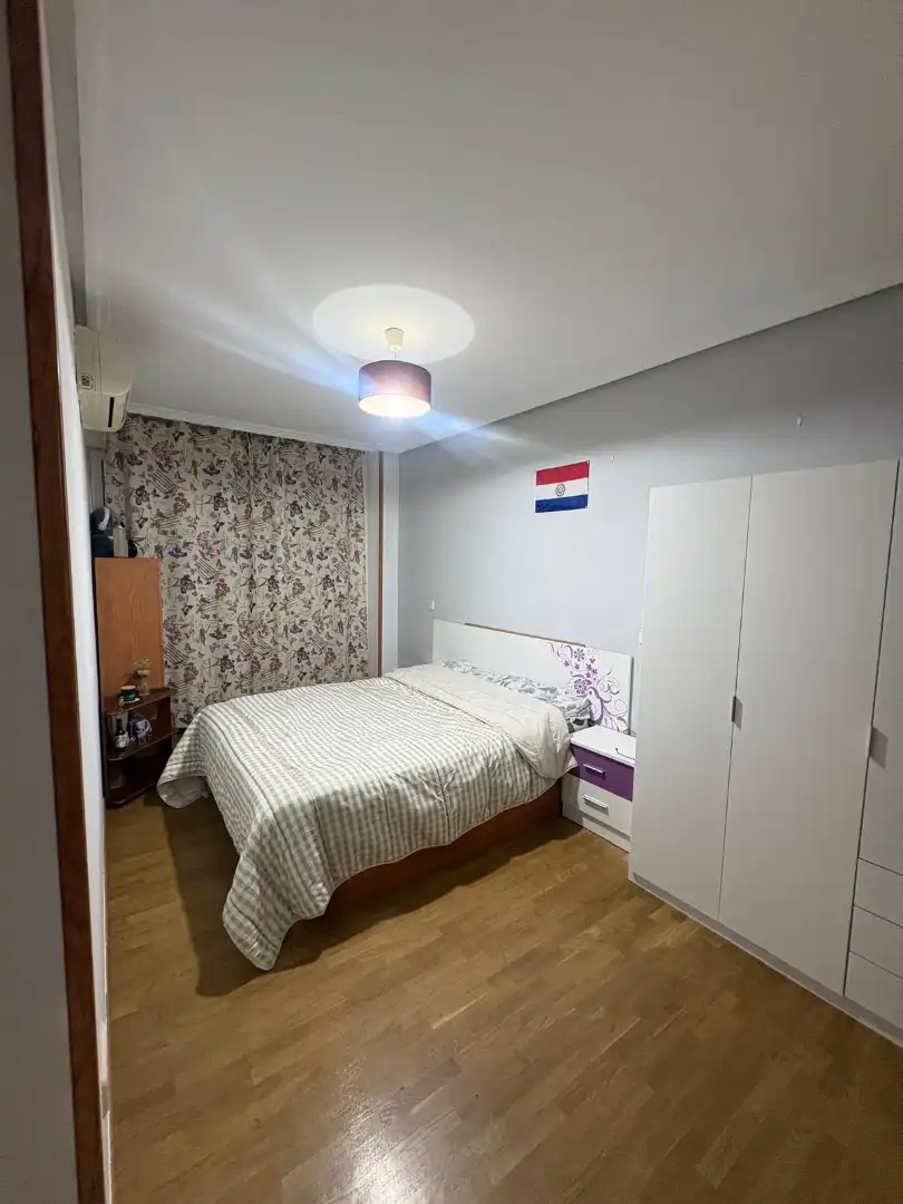 Habitación de Piso en venta en Madrid
