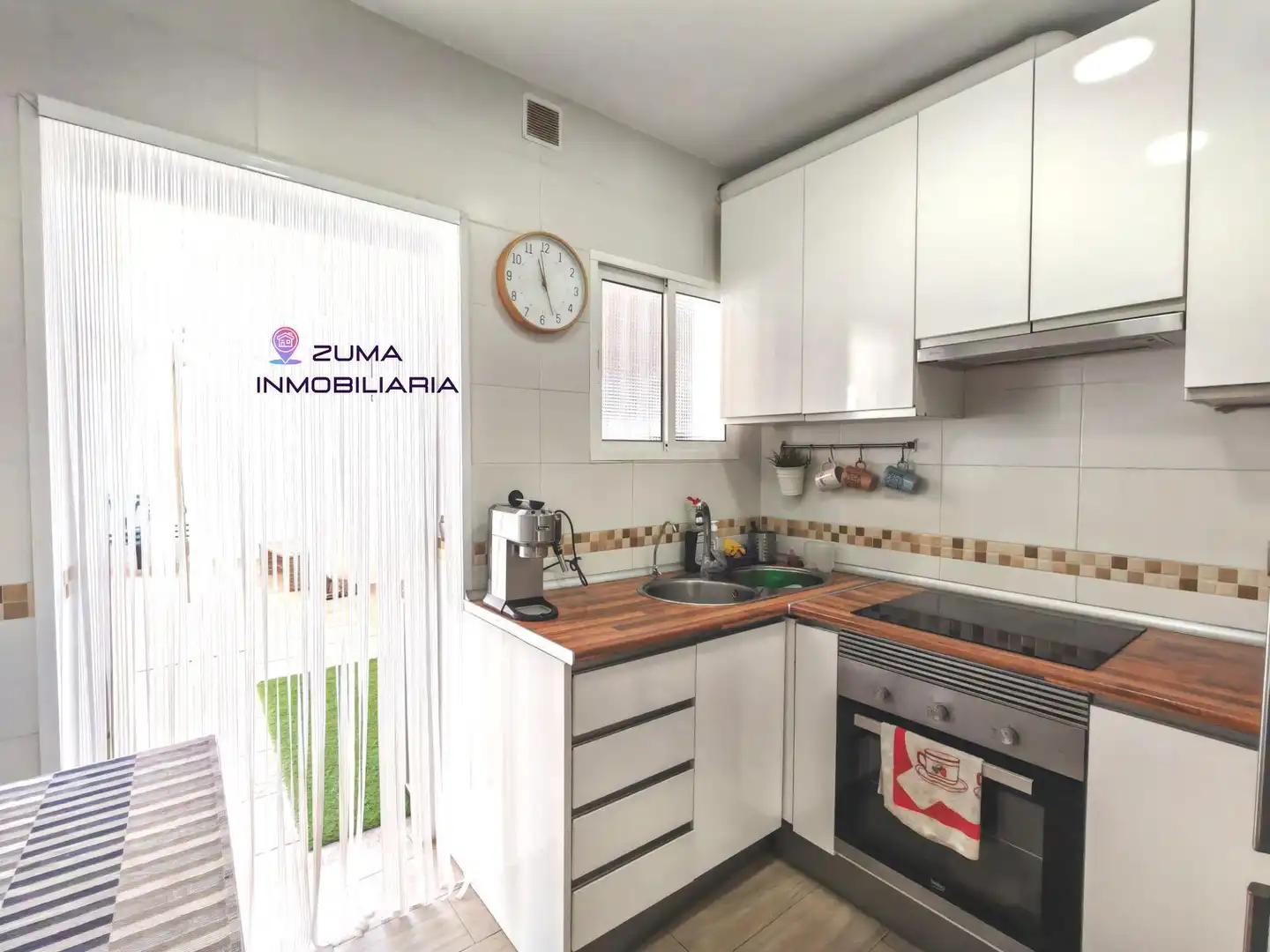 Kitchen of Detached homes for sale in Málaga  with Air Conditioner and Heating