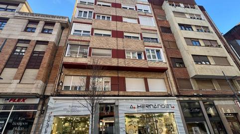 Foto 3 de Piso en venta en  Julian Ceballos, 44, Centro, Torrelavega