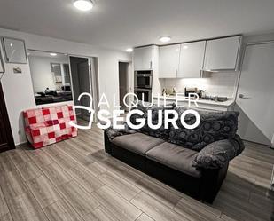 Living room of Flat to rent in  Madrid Capital  with Heating