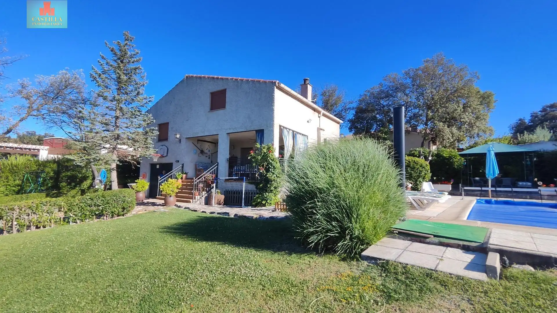 Jardí de Casa o xalet en venda en Peñalba de Ávila amb Calefacció, Jardí privat i Traster
