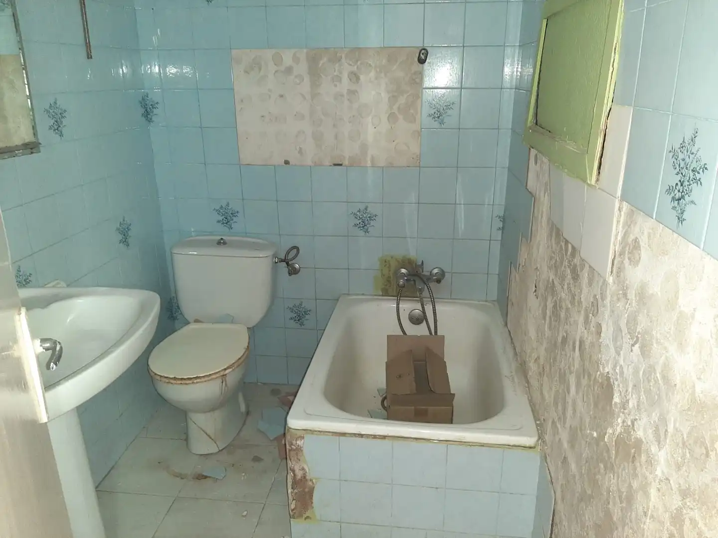 Baño de Casa adosada en venta en Belianes con Balcón