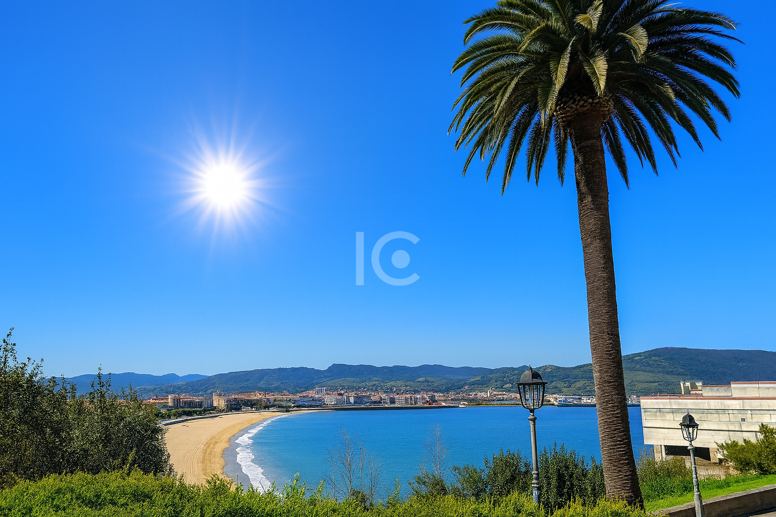 Vista exterior de Pis en venda en Getxo  amb Calefacció, Traster i Balcó